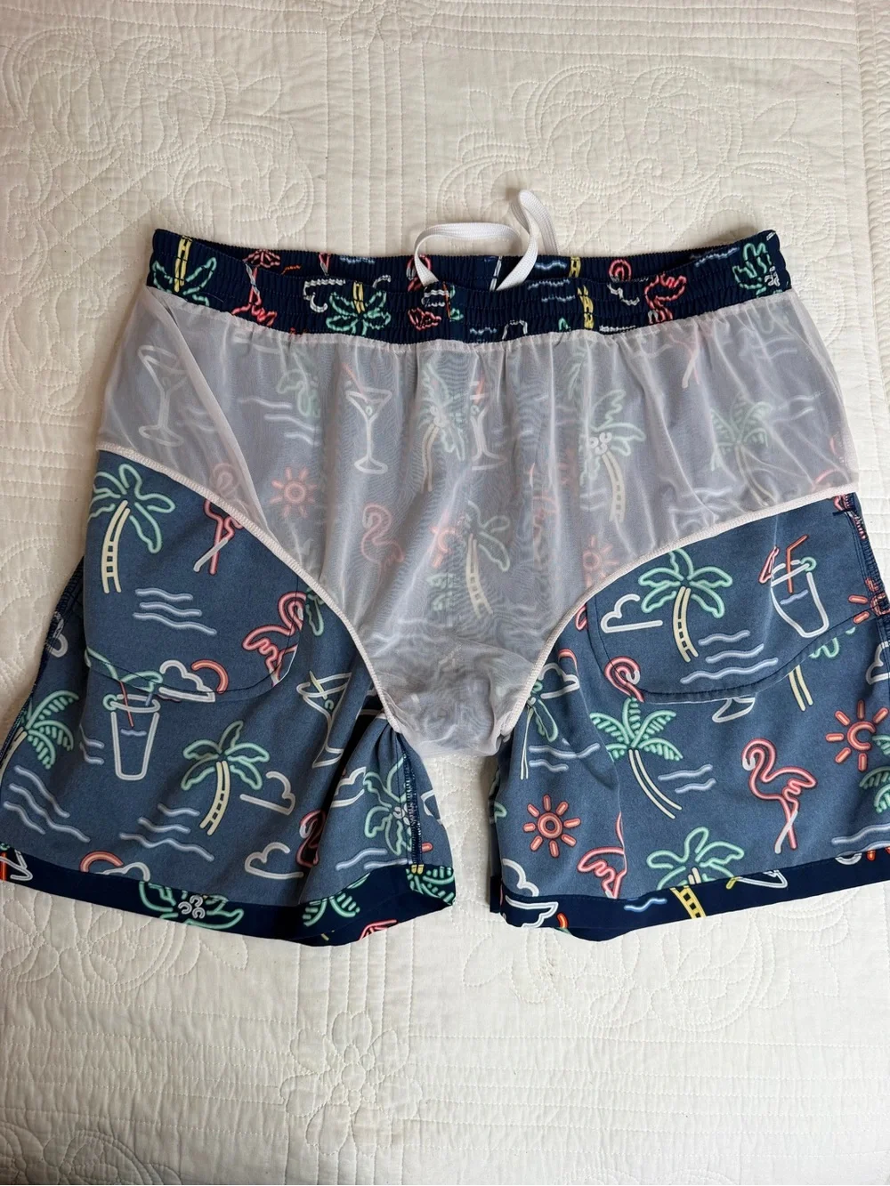 chubbies bold navy